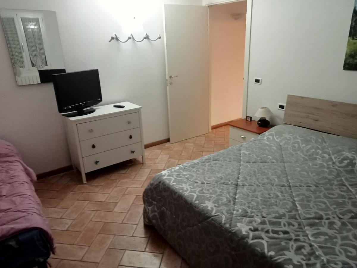 Nina House Apartman Imperia Kültér fotó