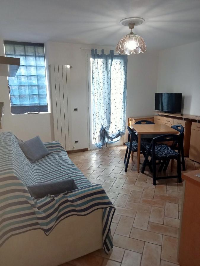 Nina House Apartman Imperia Kültér fotó
